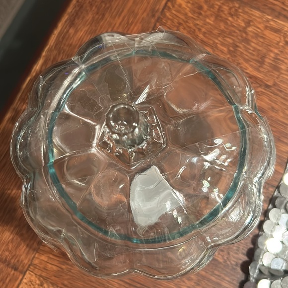 Large Vintage Anchor Hocking Apothecary Jar
Like New Condition - Picture 3 of 4